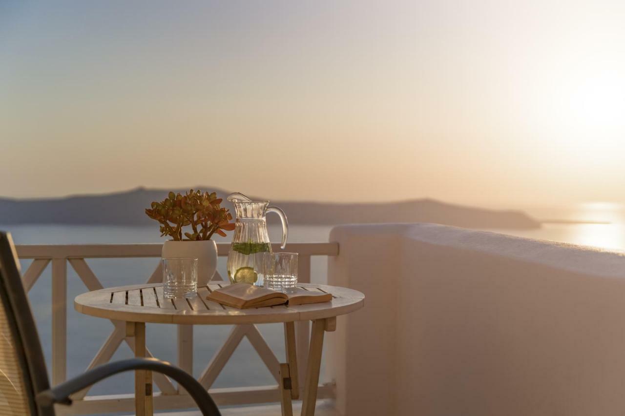 Mirabo Villas (Adults Only) Firostefani Zewnętrze zdjęcie